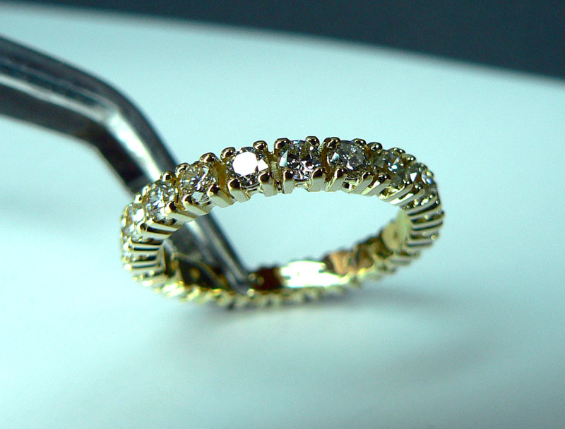 Обручальные бриллиантовое кольцо на заказ