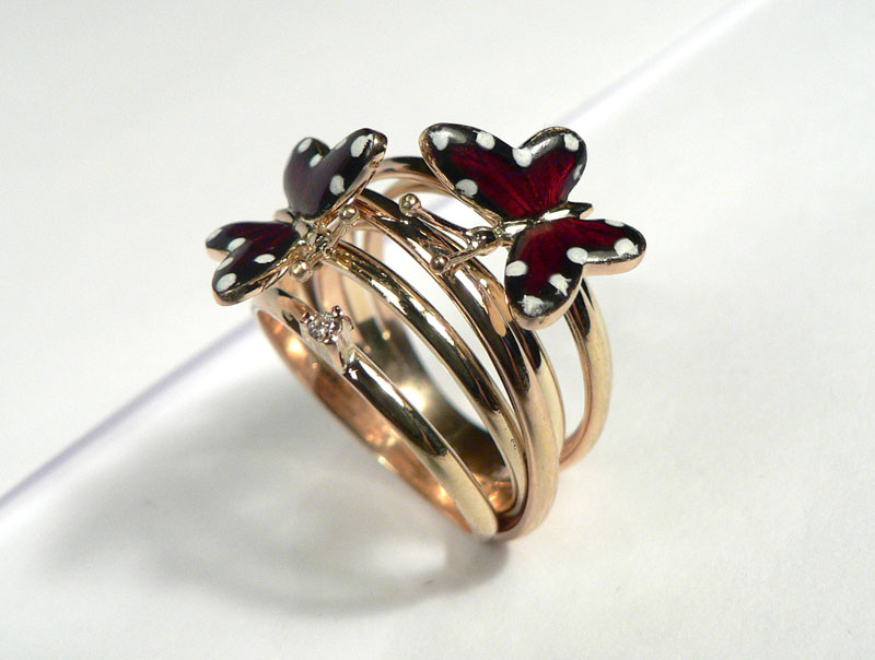 Кольцо из золота с бриллиантами "Бабочки"