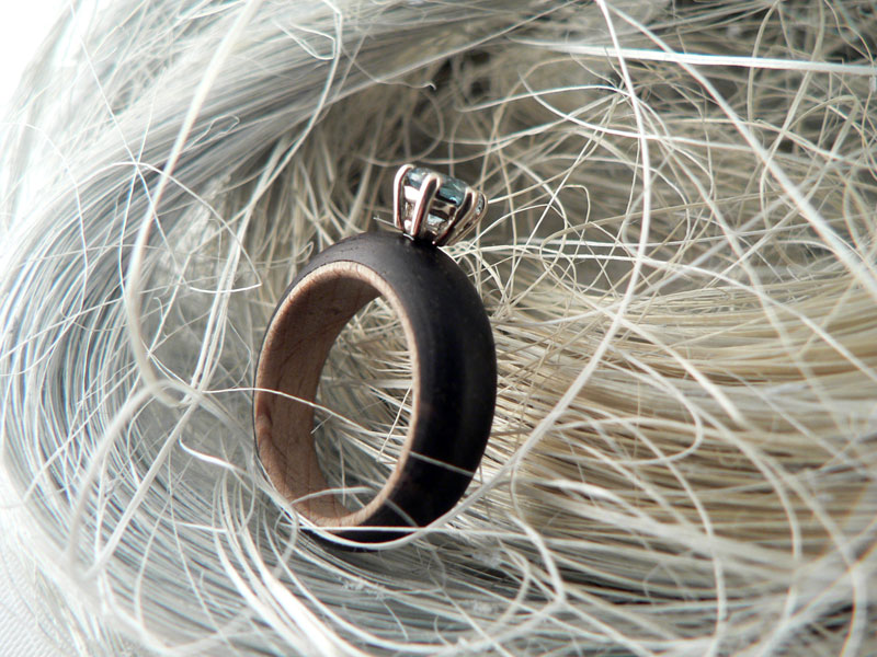 Деревянное кольцо. Подарок на деревянную свадьбу