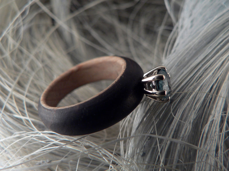 Деревянное кольцо. Подарок на деревянную свадьбу