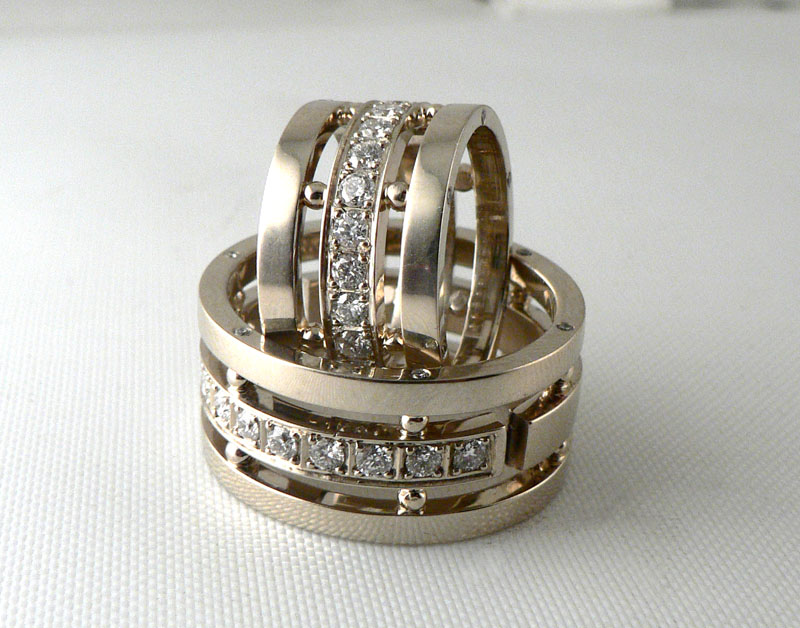 Обручальные кольца с бриллиантами на заказ