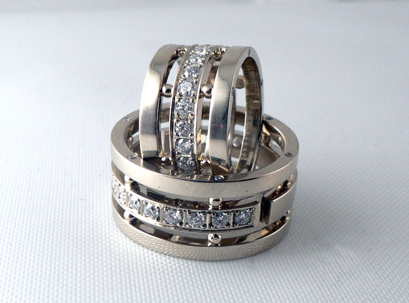 Обручальные кольца с бриллиантами на заказ