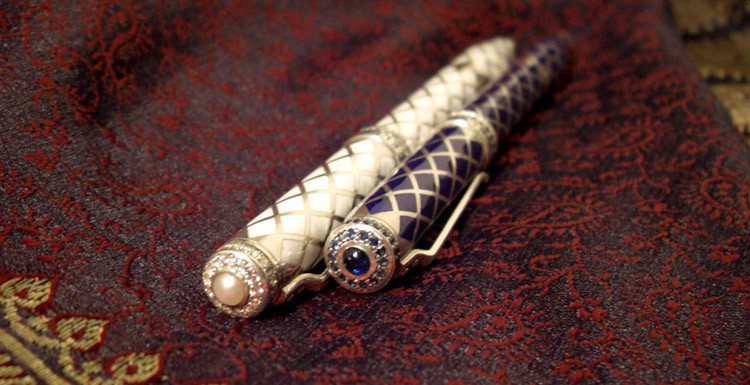 Ручка из серебра. Мастерская эксклюзивных подарков "Ювелирная Коллекция".