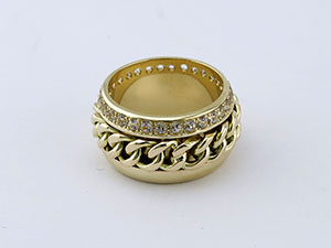 Кольцо "Цепь" из желтого золота 585 пробы с бриллиантами