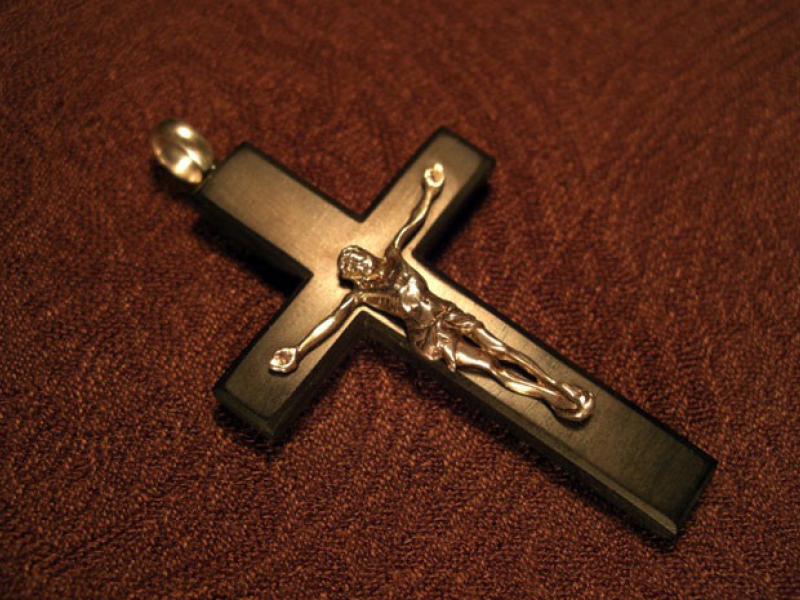 Серебряные женские кресты и ладанки