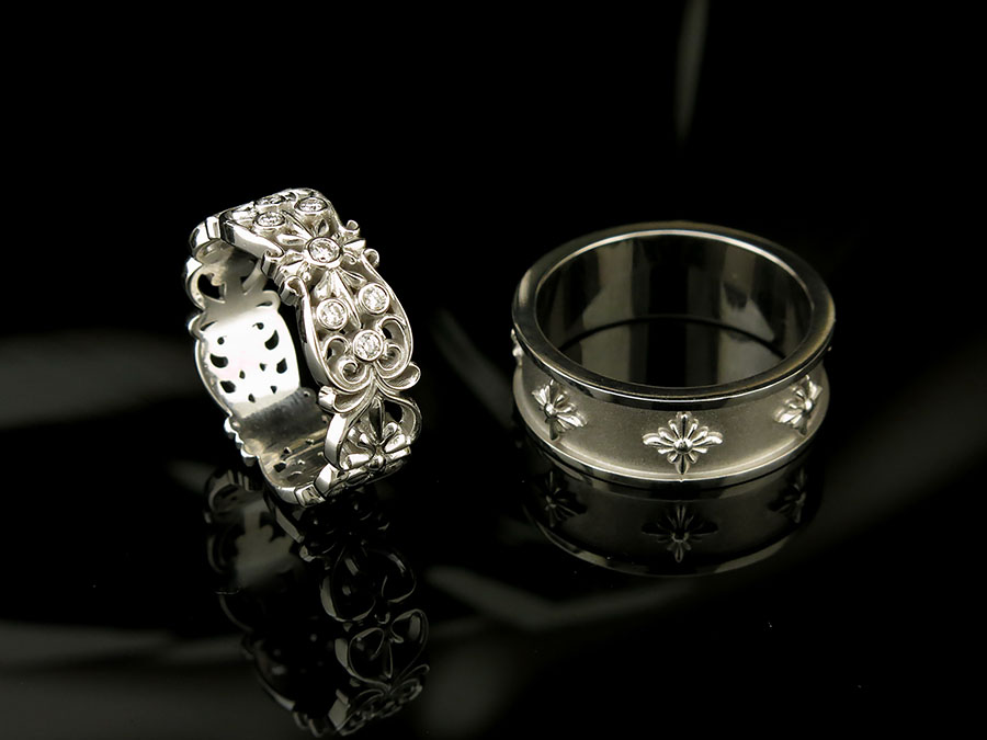 Обручальные кольца из белого золота с бриллиантами на заказ.