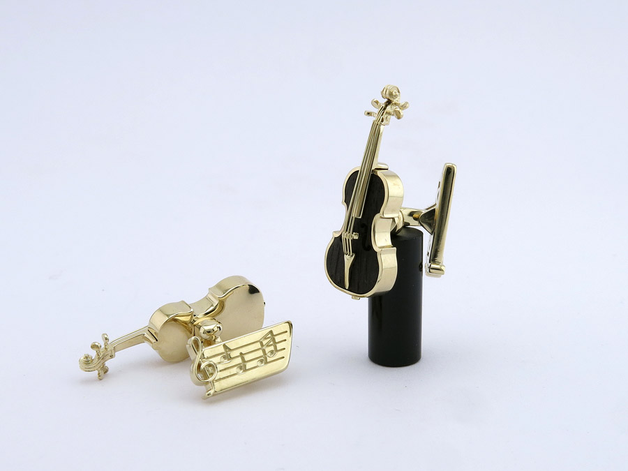 Элегантные запонки «Скрипка» из золота 585 пробы и черного дерева. Изготовление на заказ.