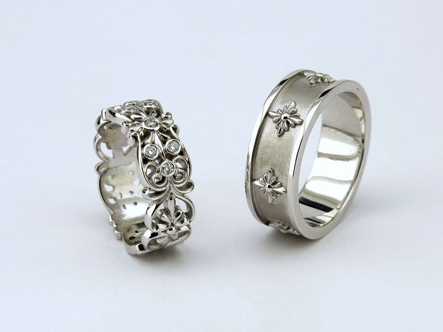 Обручальные кольца из белого золота с бриллиантами на заказ.