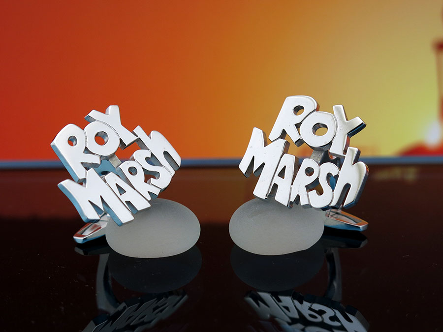 Запонки с лого "Roy March" из серебра, покрытые родием. Подарок руководителю